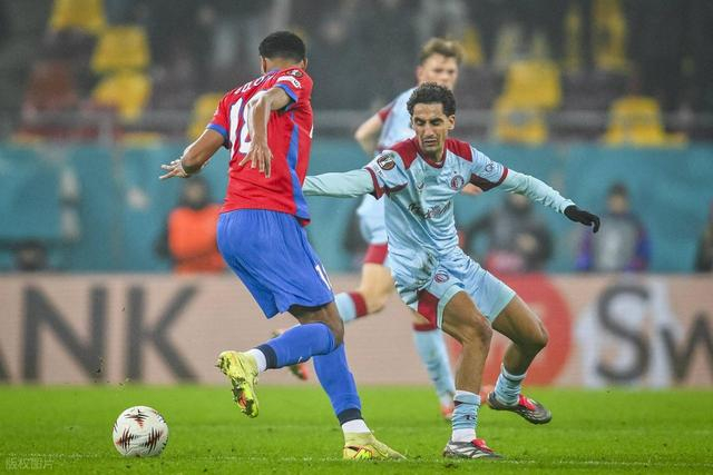 五星体育-青岛海牛新赛季保级稳了？法国中场大牌外援确定加盟，已抵达青岛|埃朱马|青岛市|米兰-里斯蒂奇|萨里奇|中超_新浪体育_新浪新闻